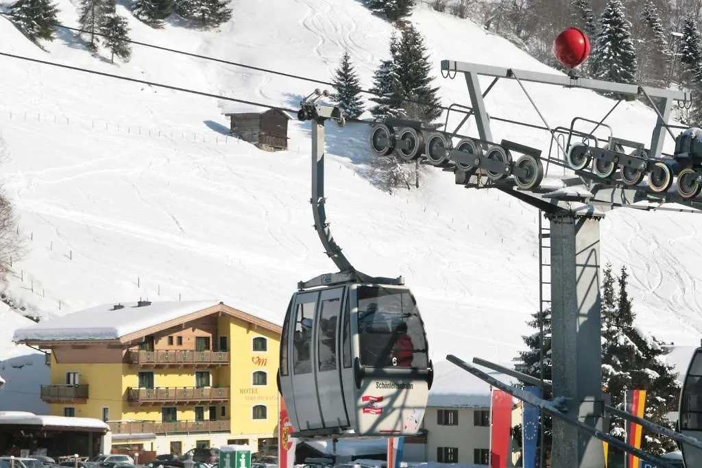 Hotel Eder Michaela Saalbach-Hinterglemm 3*,  Rakousko